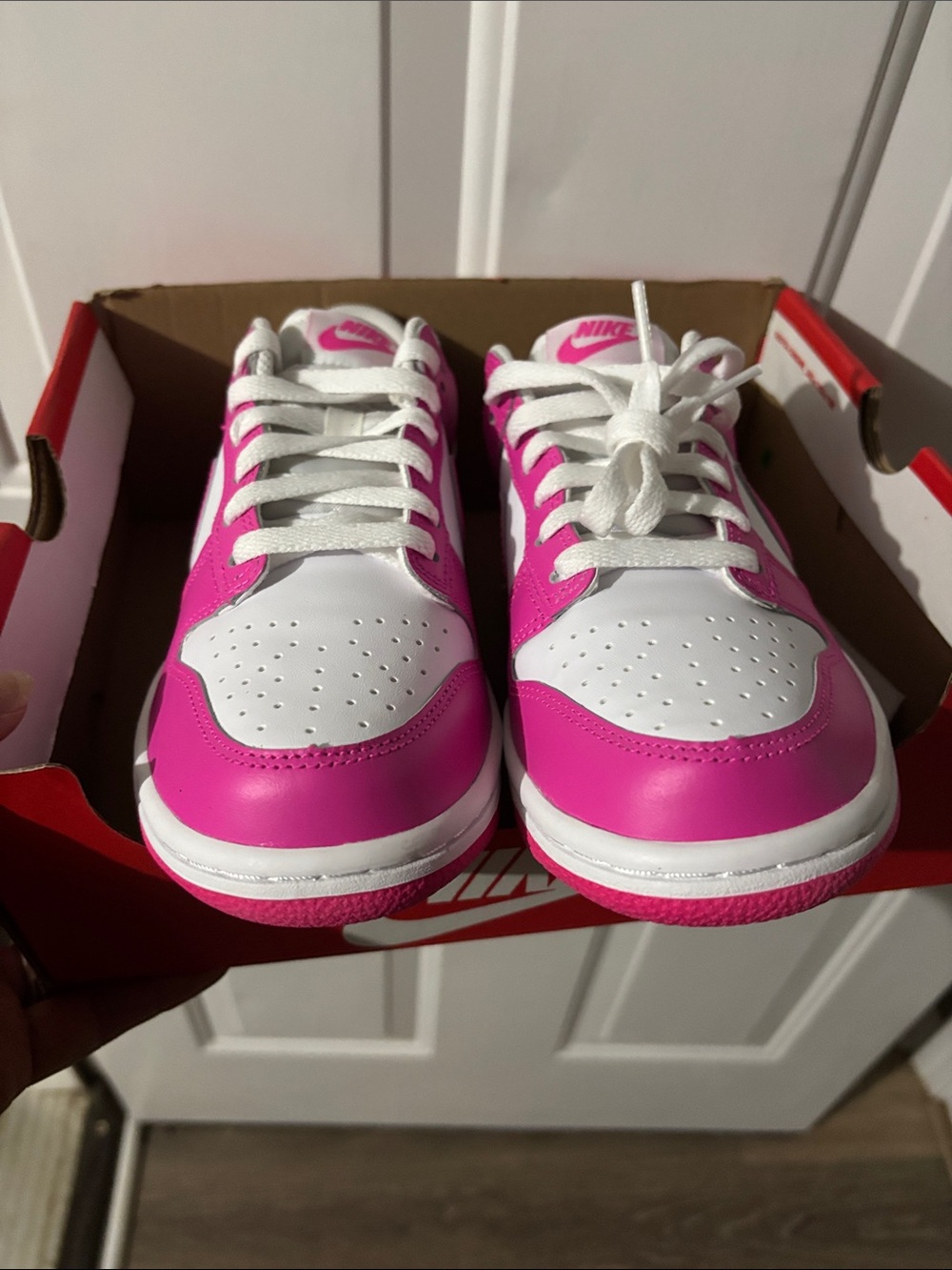Nike Low top dunks in White & Bright Pink